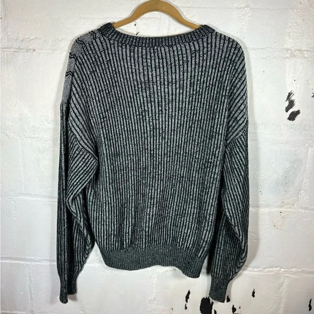 Vintage Sweater  - Picture 2 of 7